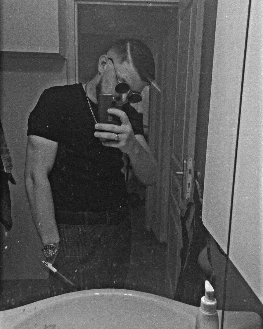 Profil de Eleuthere